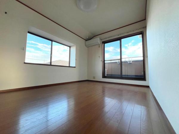 春日部市一ノ割４丁目 中古戸建 寝室