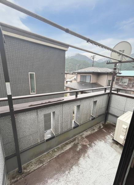 愛甲郡愛川町田代 中古戸建 バルコニー