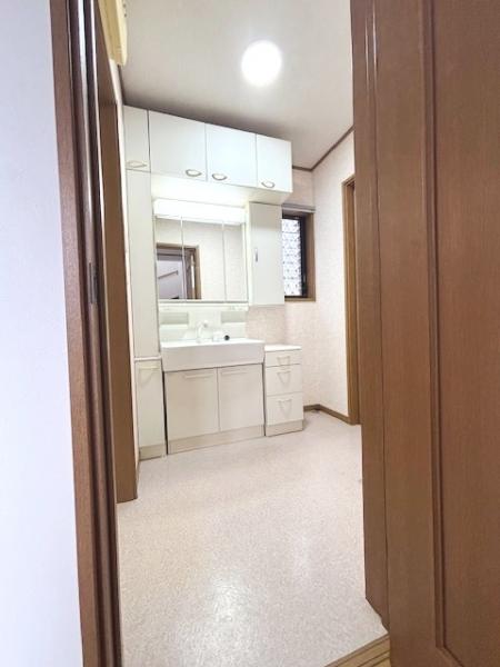 愛甲郡愛川町田代 中古戸建 洗面化粧台