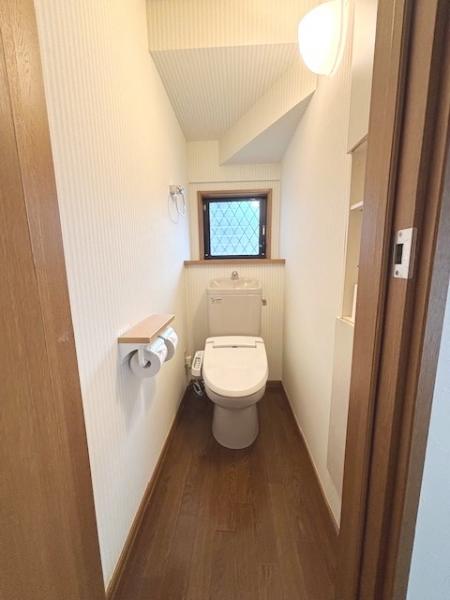 愛甲郡愛川町田代 中古戸建 トイレ