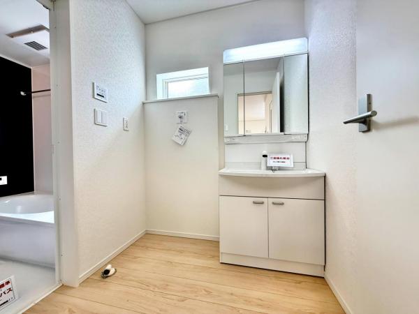 茅ヶ崎市中島 新築戸建 脱衣所
