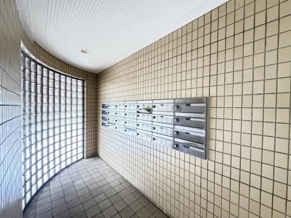 ライオンズマンション湘南秋谷 郵便受け