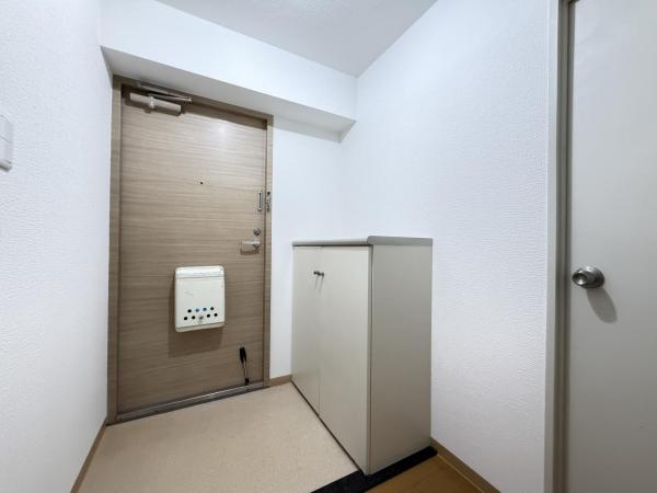 クリオ湘南追浜サニークレスト 玄関