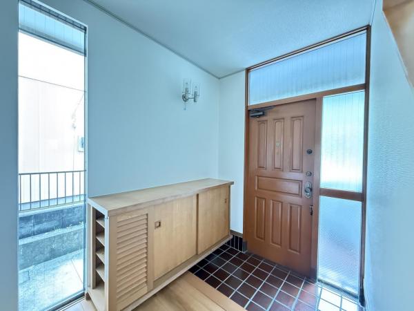 横須賀市東浦賀２丁目 中古戸建 玄関