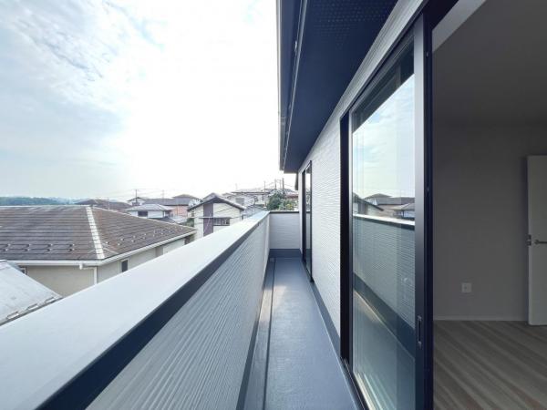 鎌倉市梶原３丁目 戸建 バルコニー