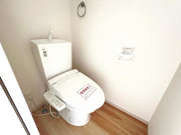 鎌倉市梶原３丁目 戸建 トイレ