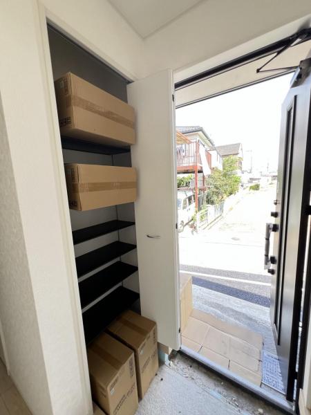 南埼玉郡宮代町字中島 戸建 玄関