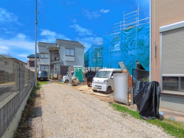 草加市苗塚町97番12 