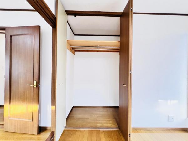 羽村市神明台１丁目 中古戸建 収納