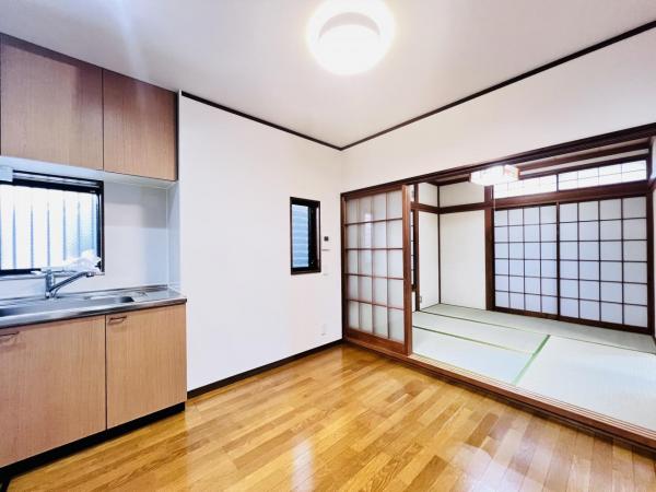 羽村市神明台１丁目 中古戸建 ダイニングキッチン