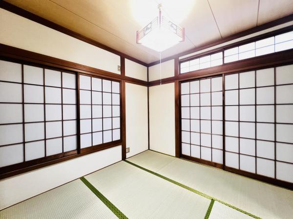 羽村市神明台１丁目 中古戸建 リビング