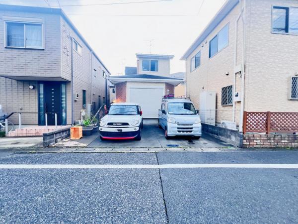青梅市新町７丁目 中古戸建 前面道路含む現地写真