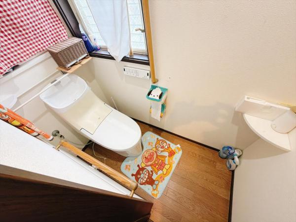 秦野市北矢名 中古戸建 トイレ