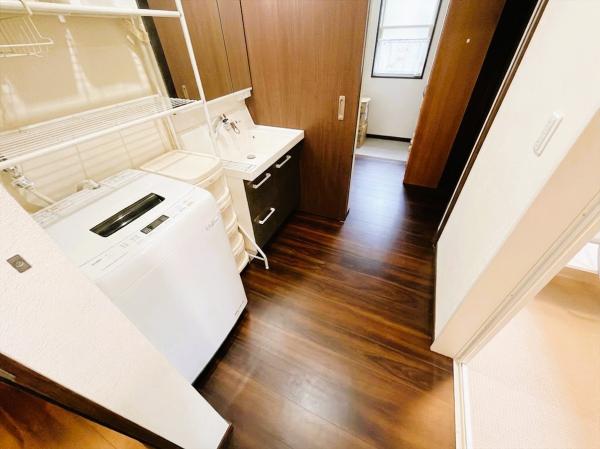 秦野市北矢名 中古戸建 洗面化粧台