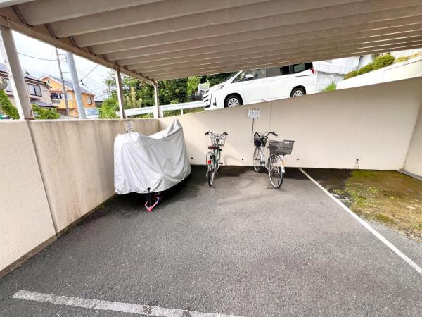 エクステさがみ野 駐輪場