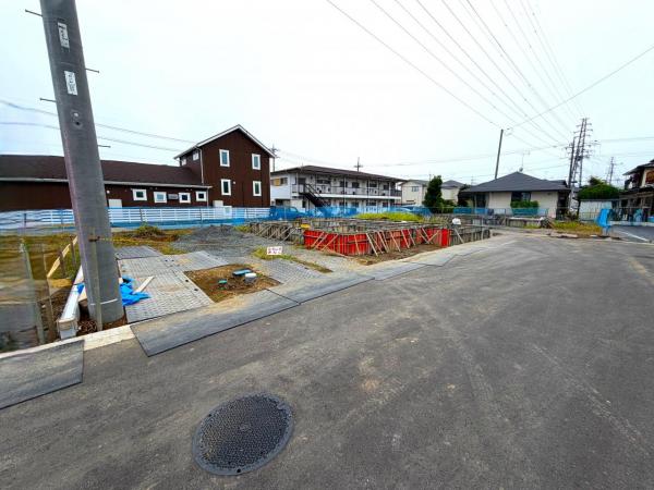 宇都宮市細谷町　戸建 前面道路含む現地写真
