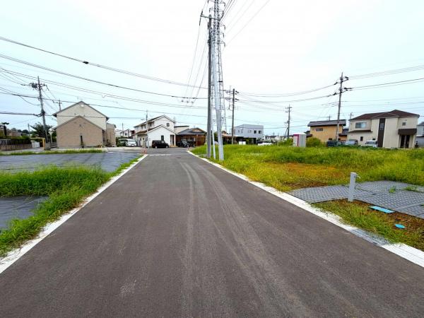 宇都宮市細谷町３期　戸建 前面道路含む現地写真