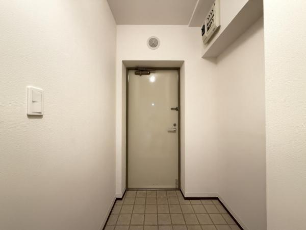 ガーデンライフ久里浜六番館 玄関