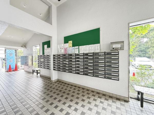 ガーデンライフ久里浜六番館 郵便受け