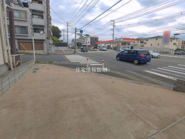 横浜市青葉区田奈町 