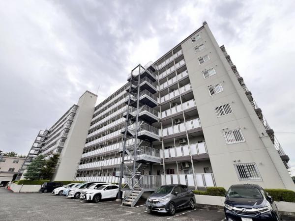恒陽大和マンション 外観写真