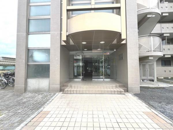 メゾン浦和3 エントランス（外）