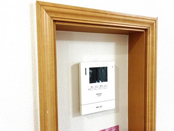 茅ヶ崎市西久保 中古戸建 TVモニター付きインターフォン