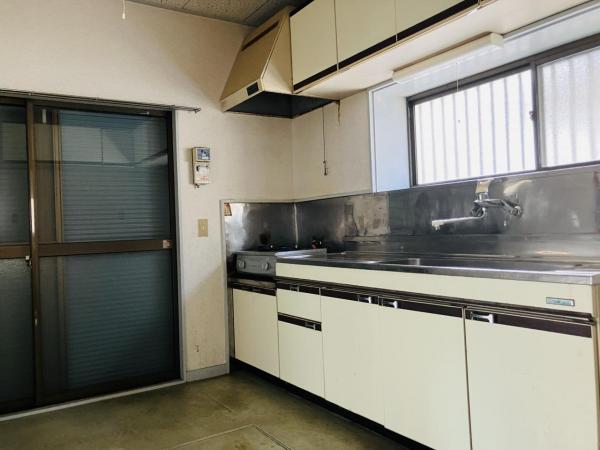 中古戸建 宇都宮市西川田本町１丁目17-14 東武宇都宮線西川田駅 1,300万円