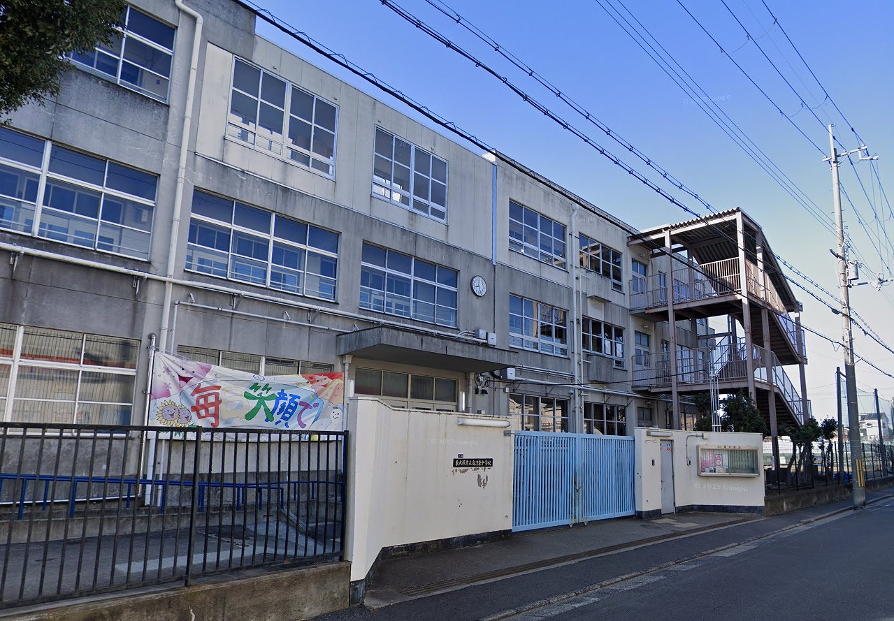 東大阪市立盾津中学校