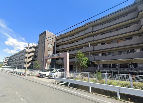 中古マンション 大和高田市大字根成柿 近鉄南大阪線坊城駅 590万円