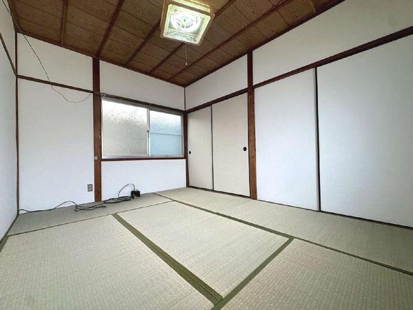 中古テラス 橿原市新口町 近鉄橿原線新ノ口駅 330万円