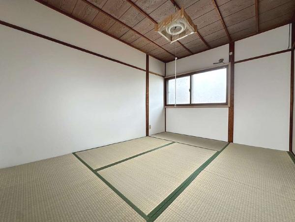 中古テラス 橿原市新口町 近鉄橿原線新ノ口駅 330万円