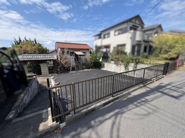 土地 奈良市六条１丁目27-3 近鉄橿原線西ノ京駅 1,380万円