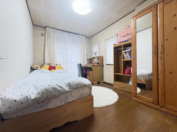 川越市古市場　中古戸建 子供部屋