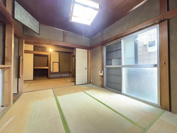 ■三面接道の角地の好立地 和室