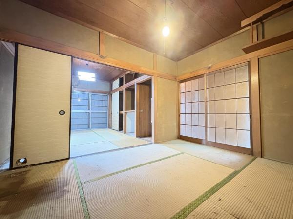 ■三面接道の角地の好立地 和室