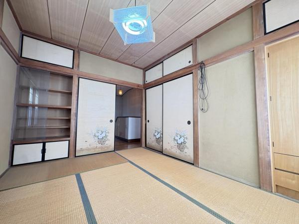 間口19ｍ超・土地64坪のゆったりとした物件です。 子供部屋