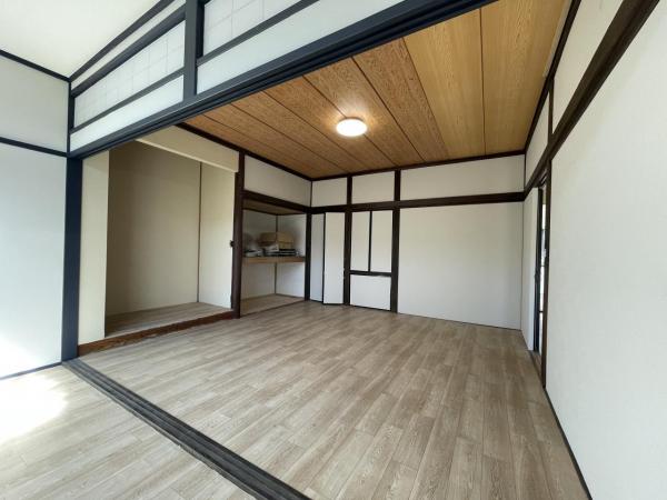 千葉県いすみ市岬町長者　中古戸建 リビング