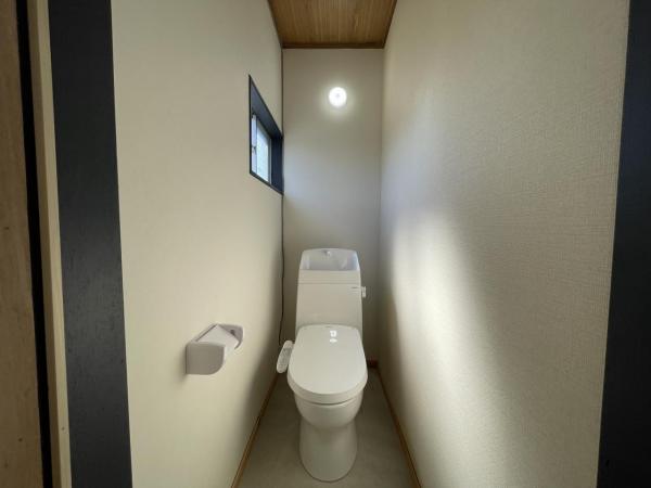 千葉県いすみ市岬町長者　中古戸建 トイレ