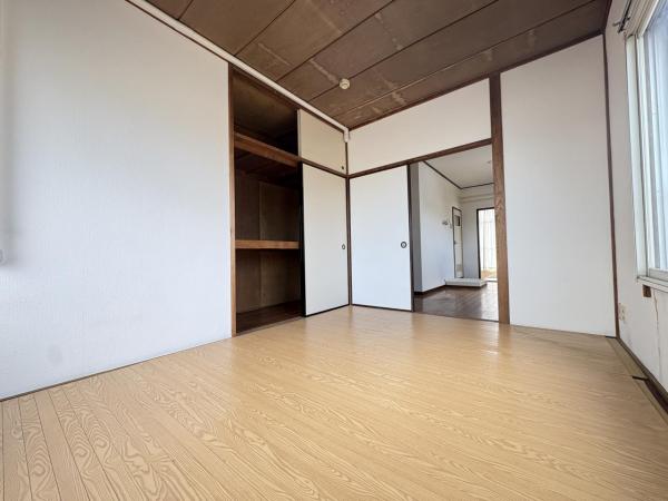 川越三浦マンション 洋室