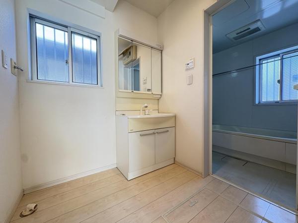 川越市今福　中古戸建　 洗面化粧台