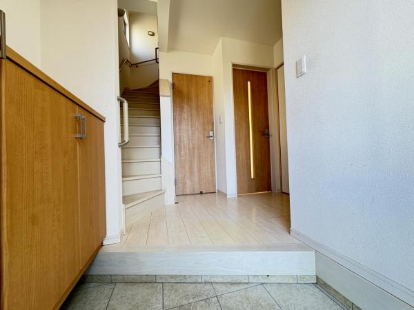 川越市今福　中古戸建　 玄関