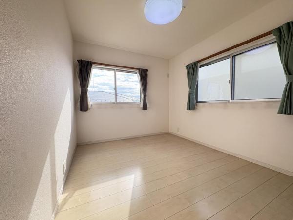 川越市今福　中古戸建　 洋室