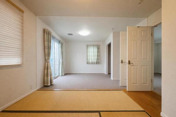 勝浦市興津久保山台　中古戸建 和室