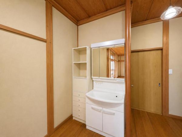 川越市大字下赤坂　中古戸建 洗面化粧台