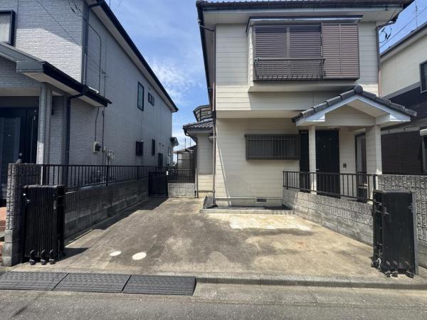 川越市大字菅間　中古戸建 駐車場