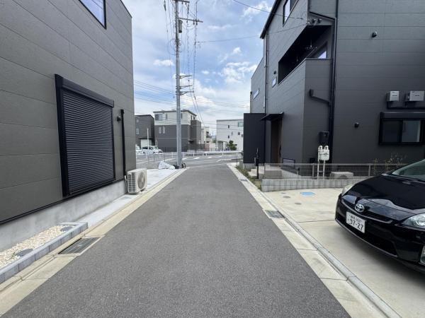  前面道路含む現地写真
