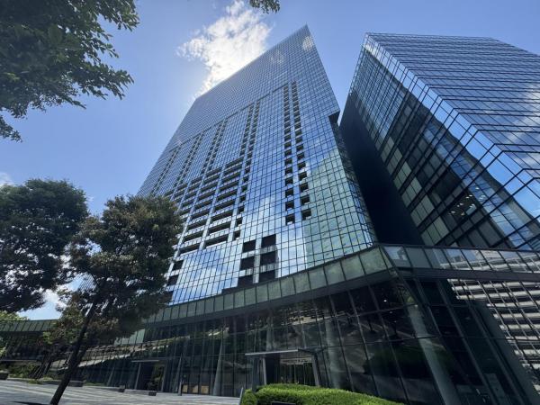 中古マンション 新宿区西新宿６丁目15-1 都営大江戸線都庁前駅 3億2,800万円