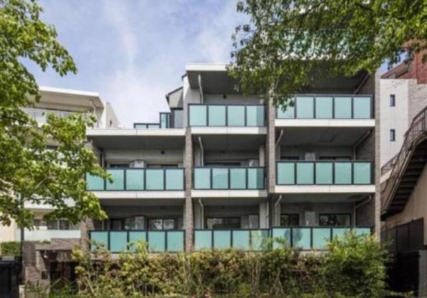 中古マンション 目黒区柿の木坂１丁目 東急東横線都立大学駅 1億2,300万円