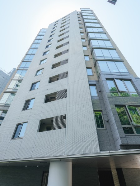 中古マンション 新宿区内藤町1-2 丸の内線新宿御苑前駅 5億4,980万円